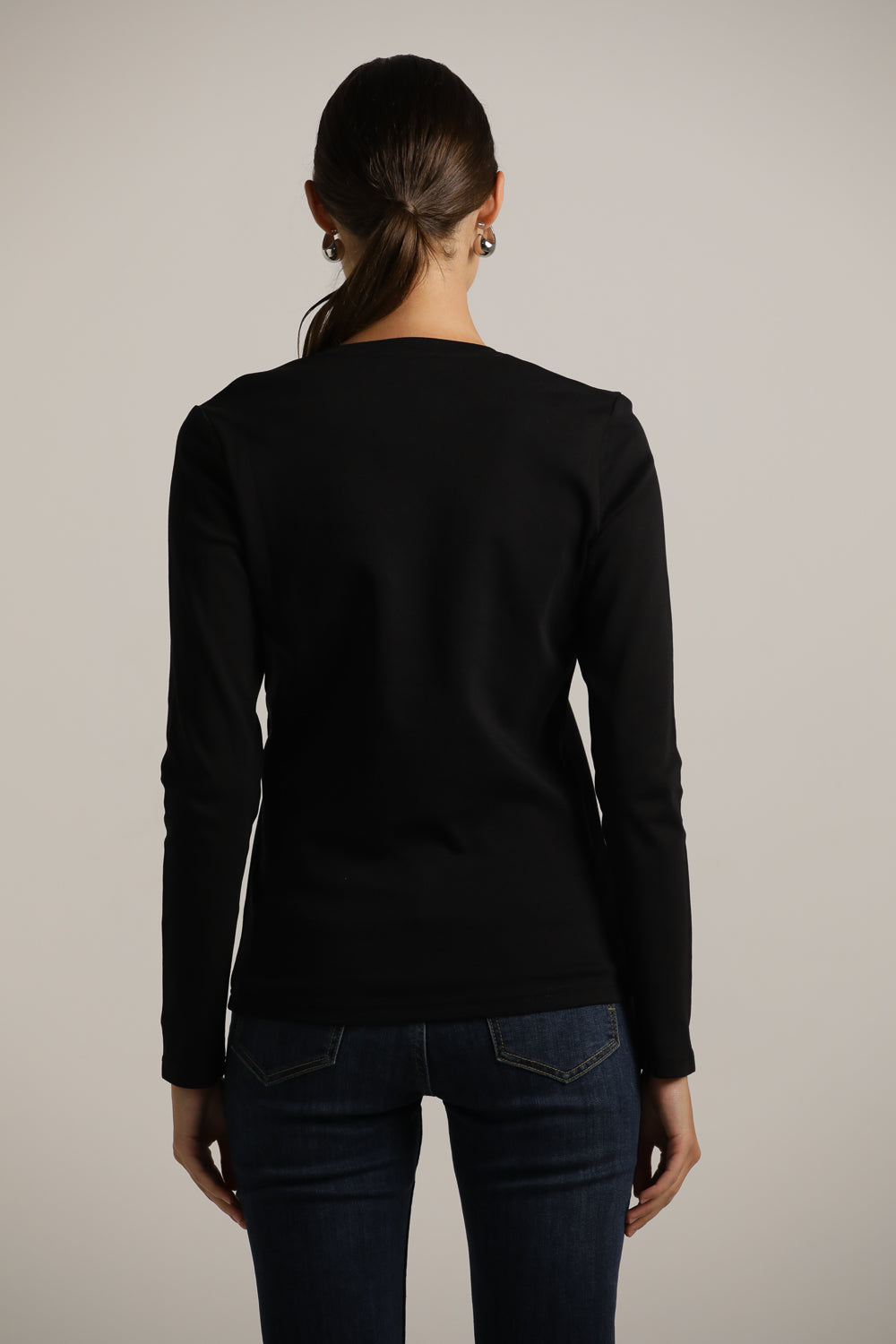 טישרט ארוכה עם צווארון וי  | קנת קול