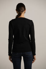 טישרט ארוכה עם צווארון וי  | קנת קול