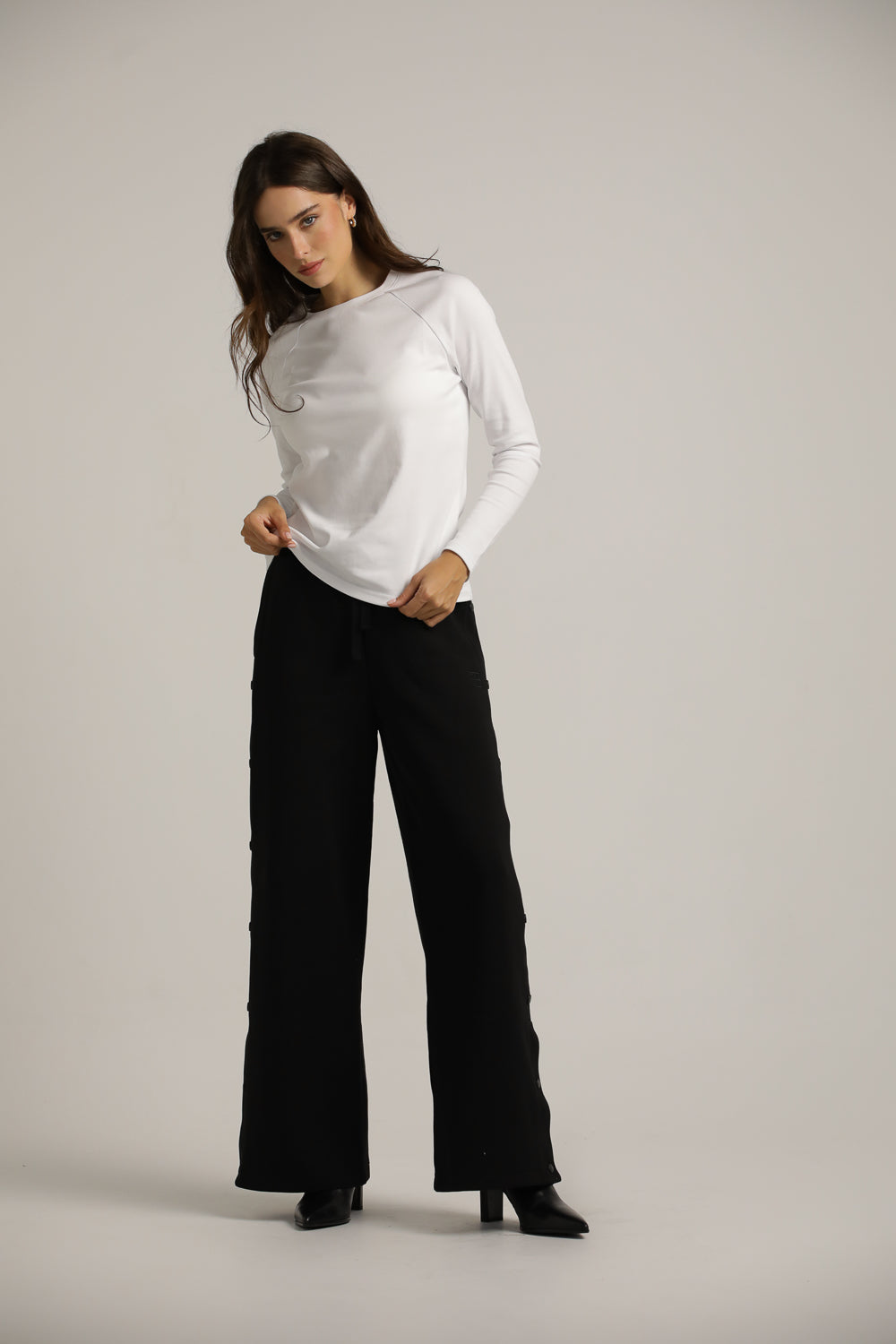 חולצת רגלן ארוכה עם צווארון עגול | קנת קול