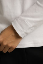 טישרט ארוכה עם צווארון וי  | קנת קול