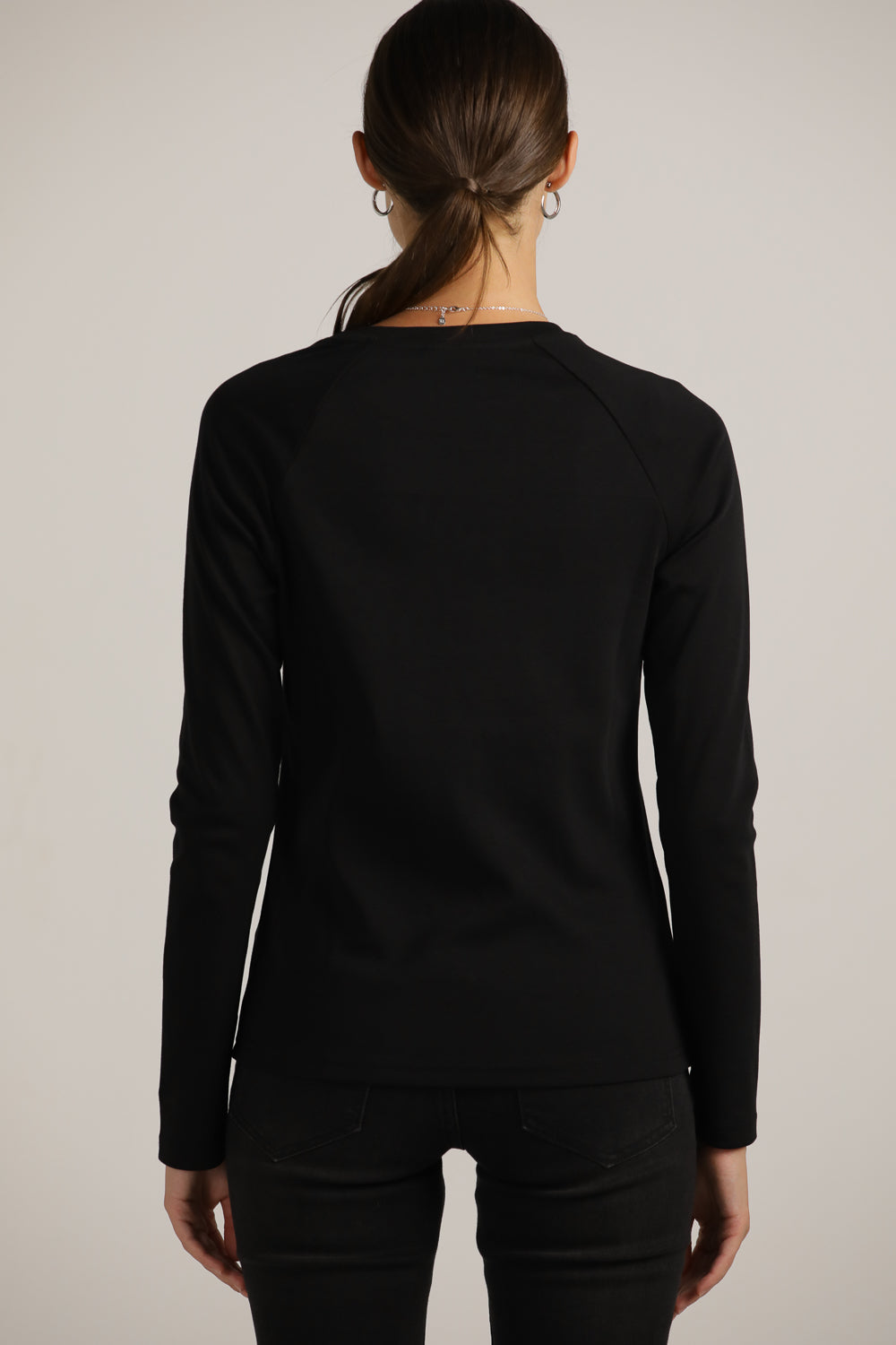 חולצת רגלן ארוכה עם צווארון עגול | קנת קול