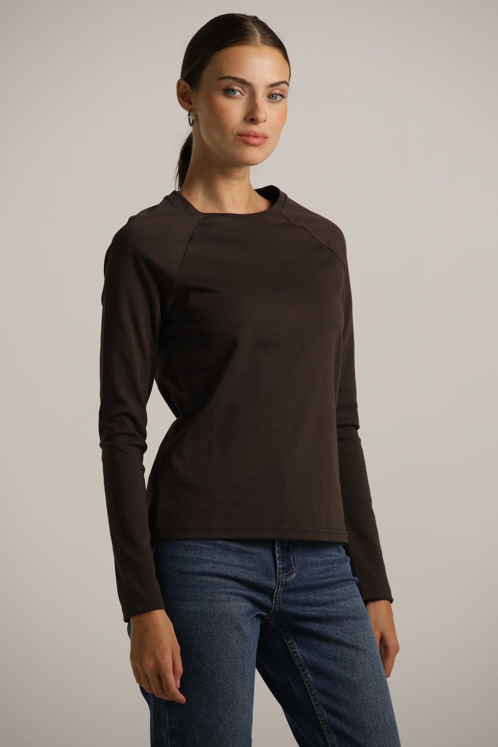 חולצת רגלן ארוכה עם צווארון עגול | קנת קול