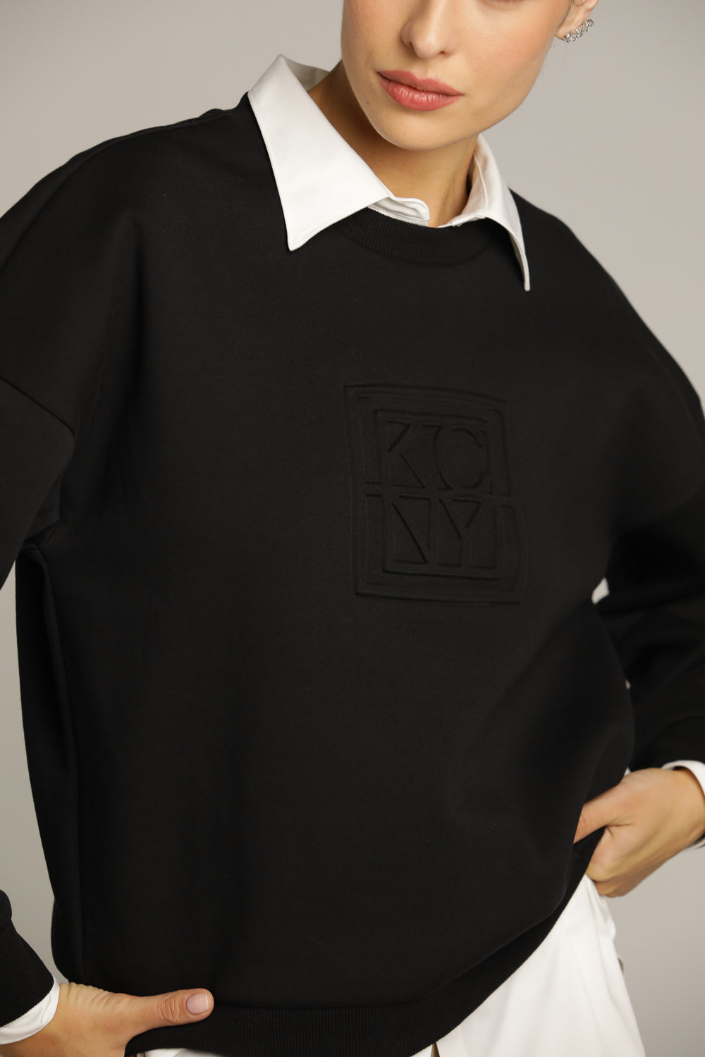 סווטשירט מבד רך עם לוגו בולט | קנת קול