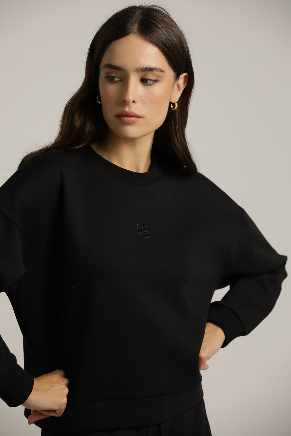 סווטשירט קרופ עם לוגו בחזית | קנת קול
