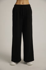 מכנסיים ארוכים בגזרה רחבה | קנת קול