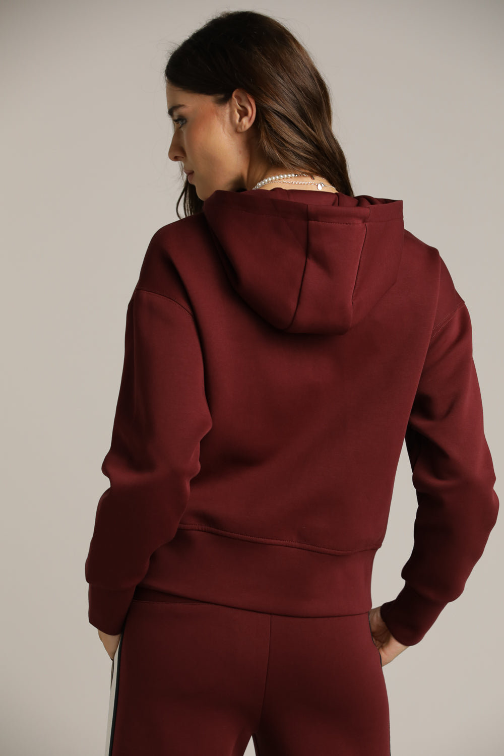 ג'קט עם כובע קפוצ'ון ורוכסן נסתר | קנת קול