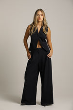 וסט מחויט בעיצוב פסים | קנת קול