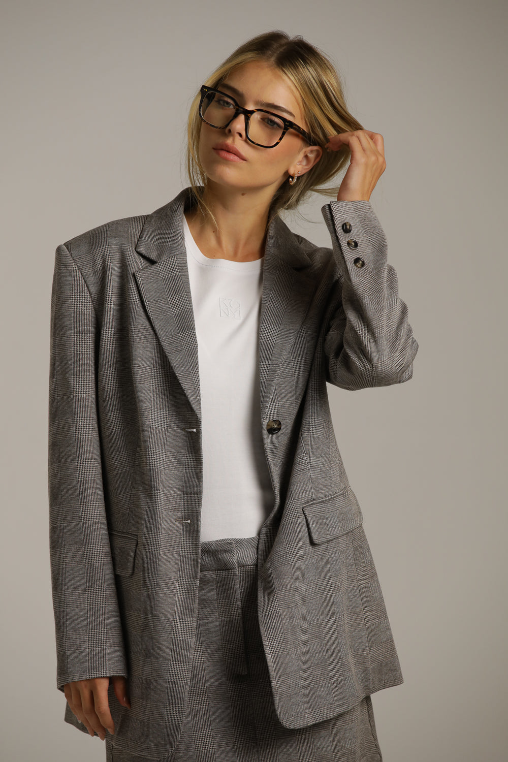 בלייזר מחויט בגזרת אוברסייז | קנת קול