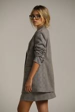 בלייזר מחויט בגזרת אוברסייז | קנת קול