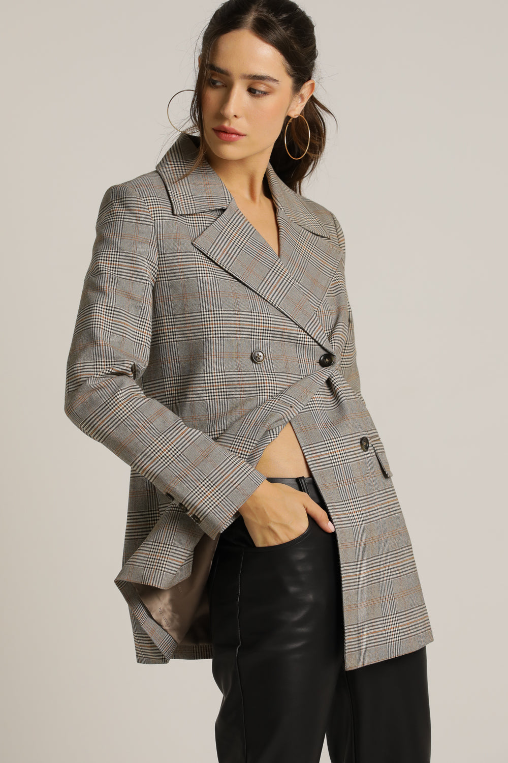 בלייזר אוברסייז בסגנון משבצות | קנת קול