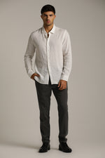 חולצה מכופתרת בטקסטורת קרינקל | קנת קול