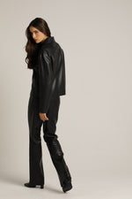 ג'קט דמוי עור בגזרת בוקסי | קנת קול