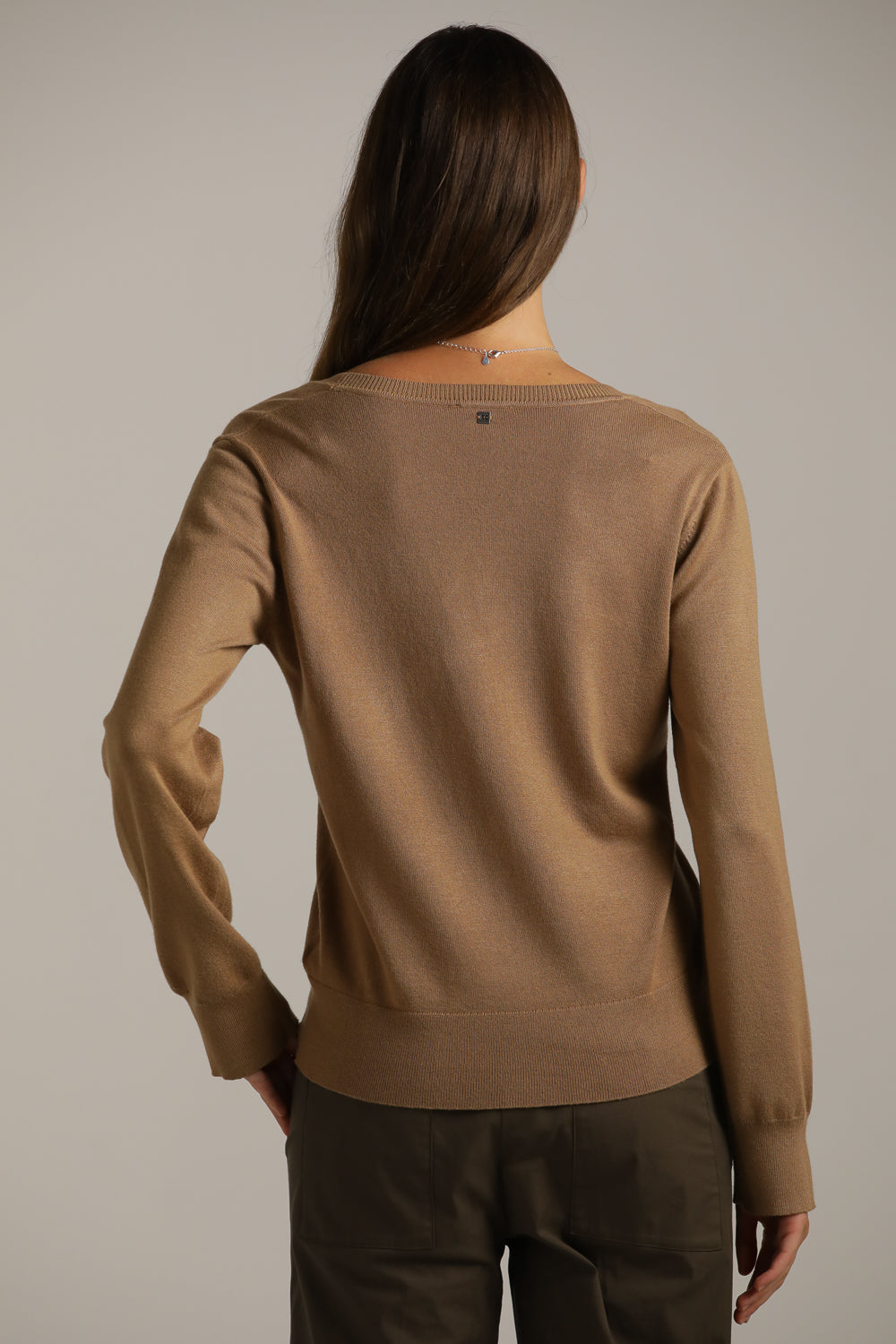 סריג קרדיגן בייסיק עם מחשוף וי | קנת קול