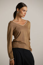 סריג בייסיק עם מחשוף וי | קנת קול