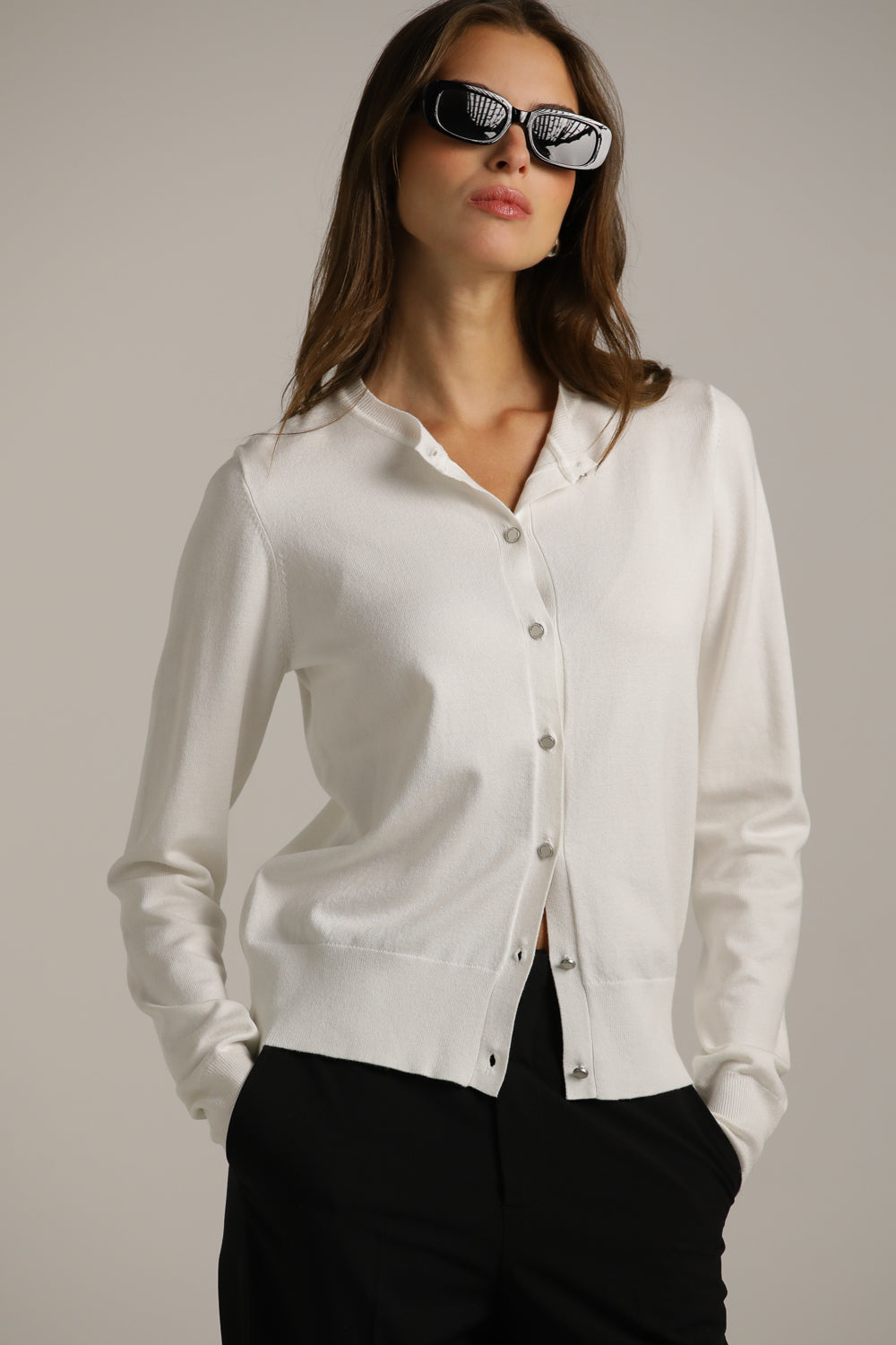 סריג קרדיגן בייסיק עם מחשוף עגול | קנת קול