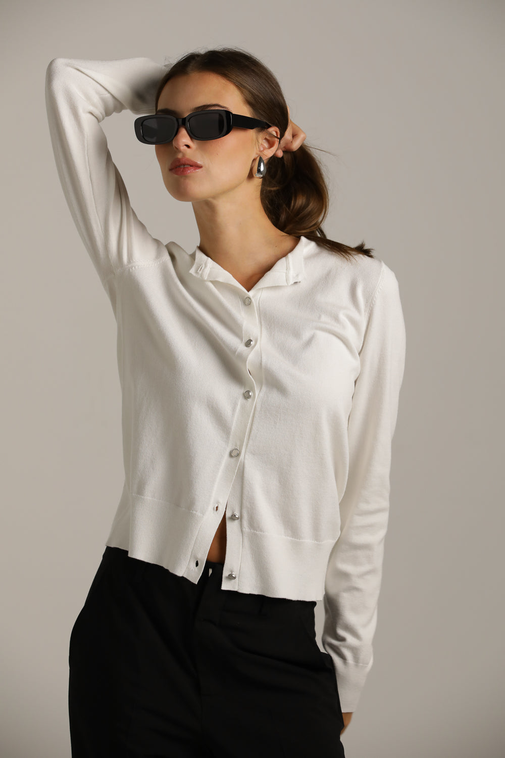 סריג קרדיגן בייסיק עם מחשוף עגול | קנת קול