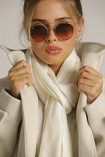 צעיף סרוג עם דוגמה עדינה | קנת קול