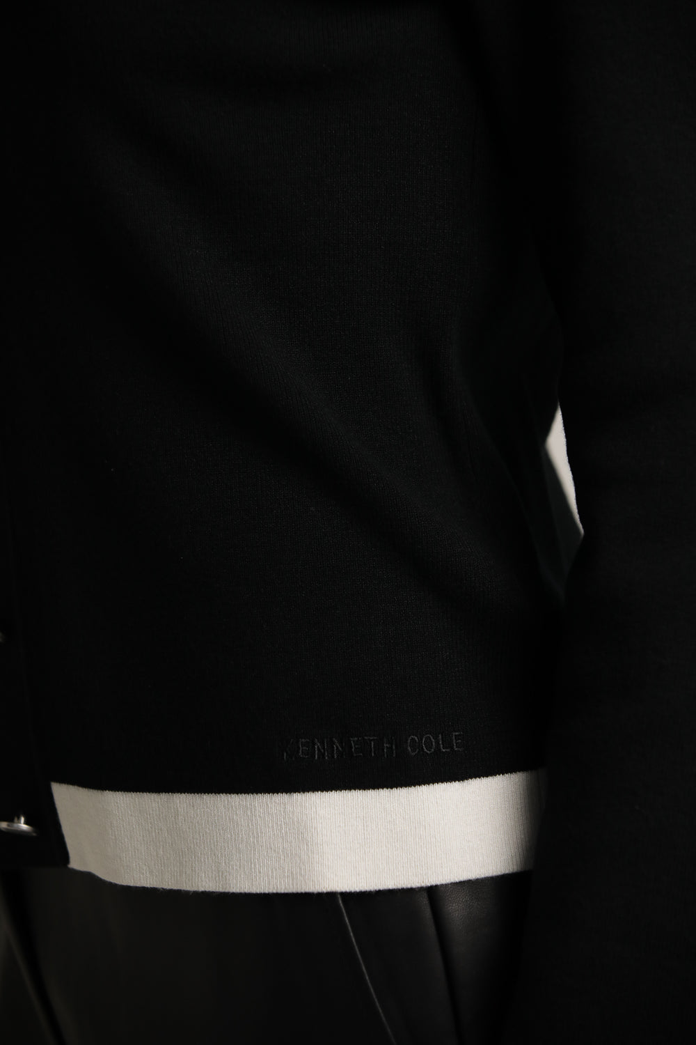 קרדיגן סרוג עם צווארון פולו | קנת קול