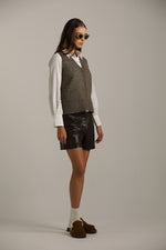 ווסט סרוג עם כפתורים | קנת קול