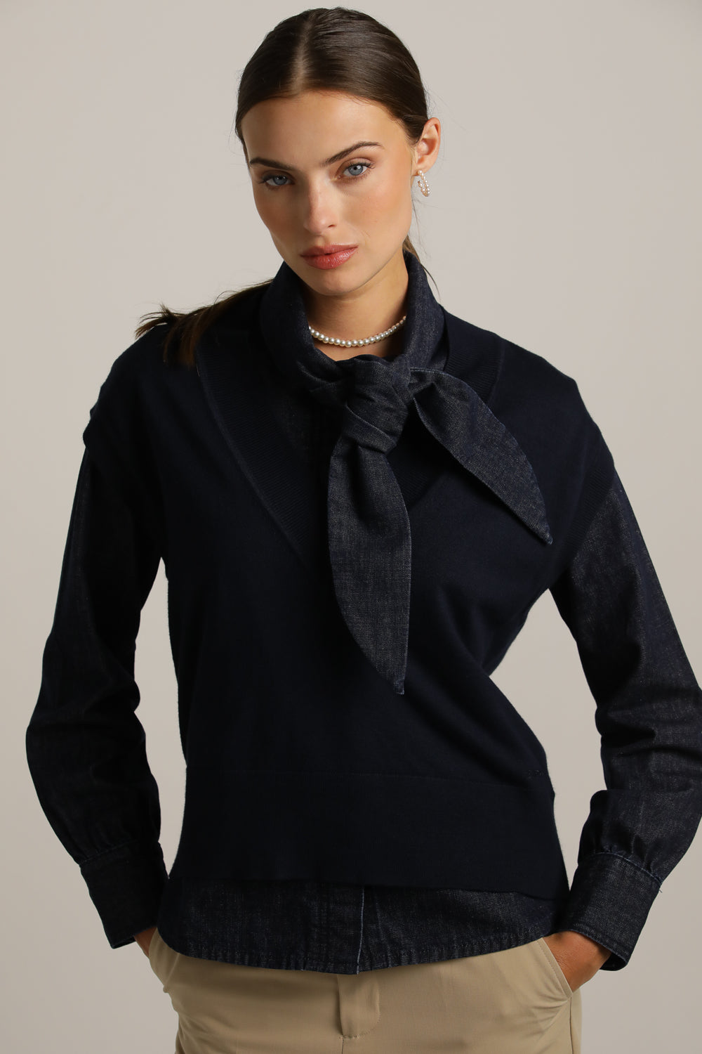 ווסט סרוג עם מחשוף וי עמוק | קנת קול