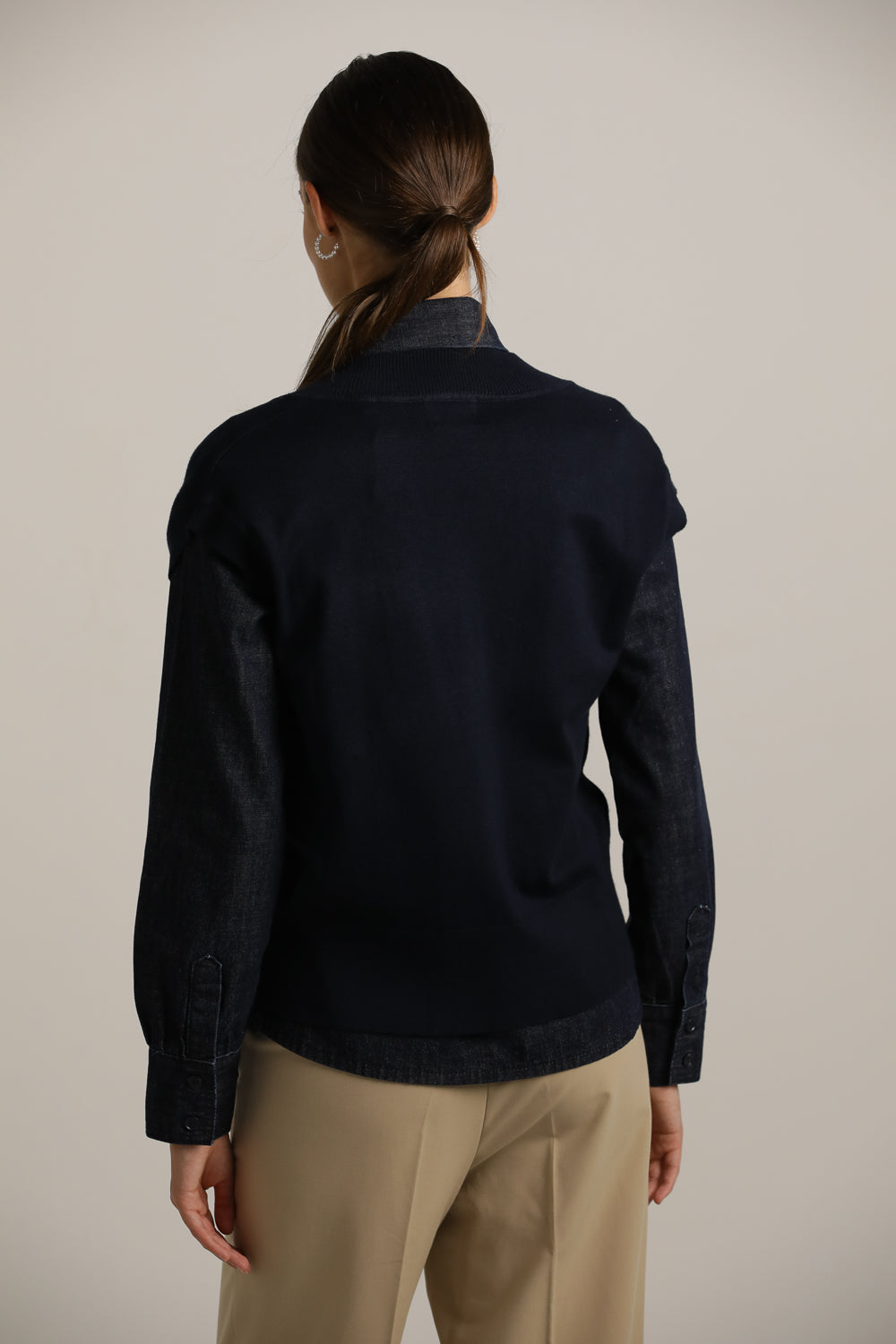 ווסט סרוג עם מחשוף וי עמוק | קנת קול