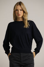 חולצת סריג בגזרת אוברסייז | קנת קול