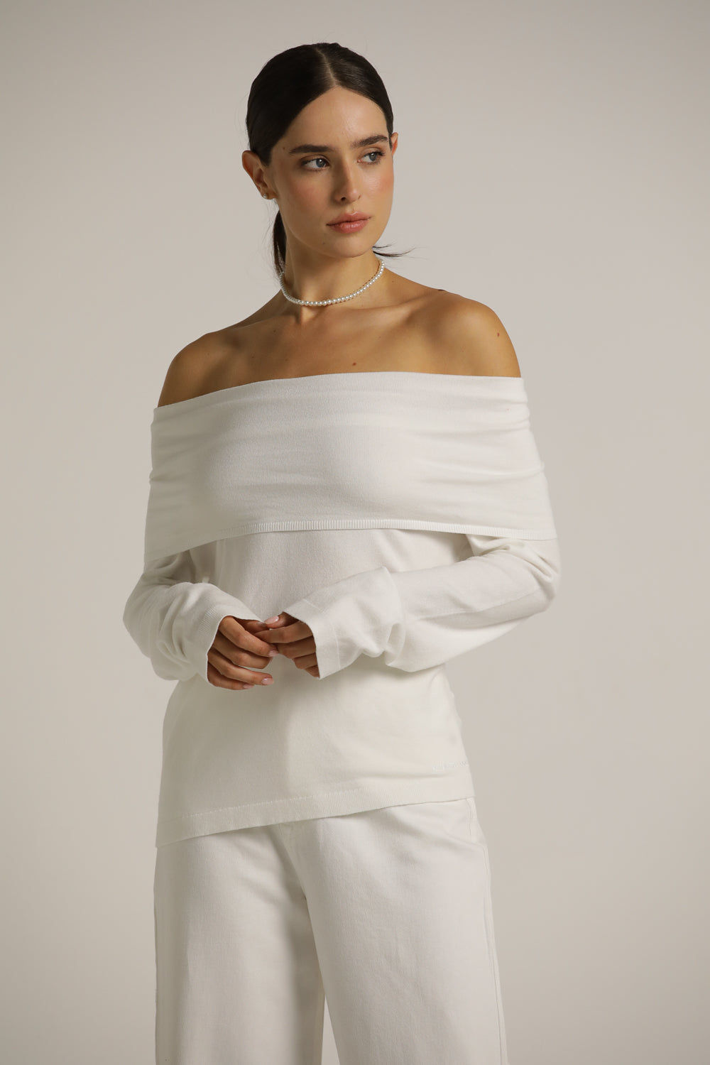 סריג אוף דה שולדר עם שרוולים ארוכים | קנת קול