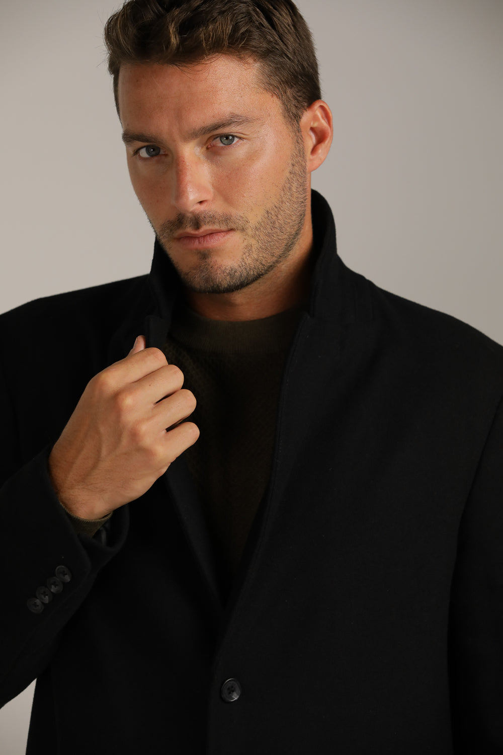 מעיל קלאסי ארוך במרקם צמרי | קנת קול