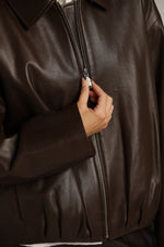 ג'קט בומבר עור עם קפלים | קנת קול 