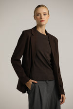 בלייזר מחויט במראה פורמלי | קנת קול