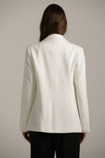 בלייזר מחויט במראה פורמלי | קנת קול