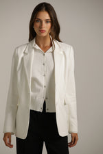 בלייזר מחויט במראה פורמלי | קנת קול