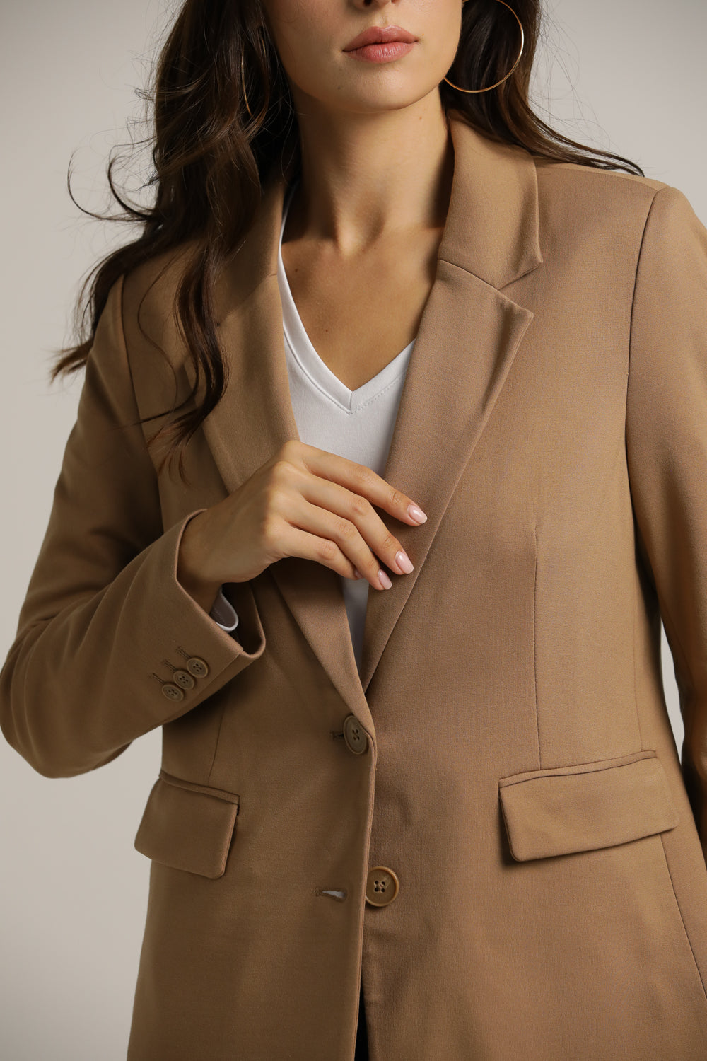 בלייזר מחויט במראה פורמלי | קנת קול