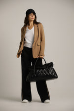 בלייזר מחויט במראה פורמלי | קנת קול