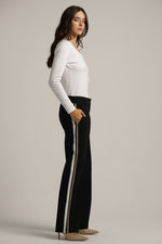 מכנסיים רחבים בסגנון מחויט עם פסי צד | קנת קול