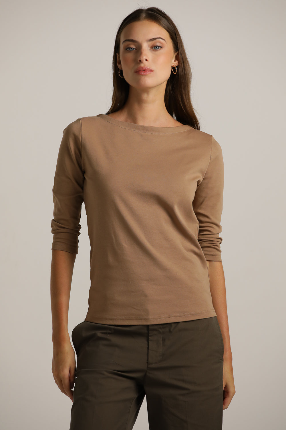 טישירט בייסיק עם שרוולים באורך 3/4 | קנת קול