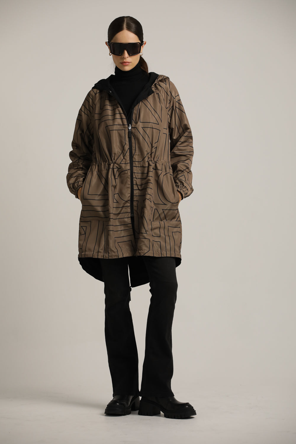 מעיל פארקה דו-צדדי עם קפוצ'ון | קנת קול