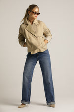 מעיל טראנץ' בגזרה קצרה עם כפתורים כפולים | קנת קול