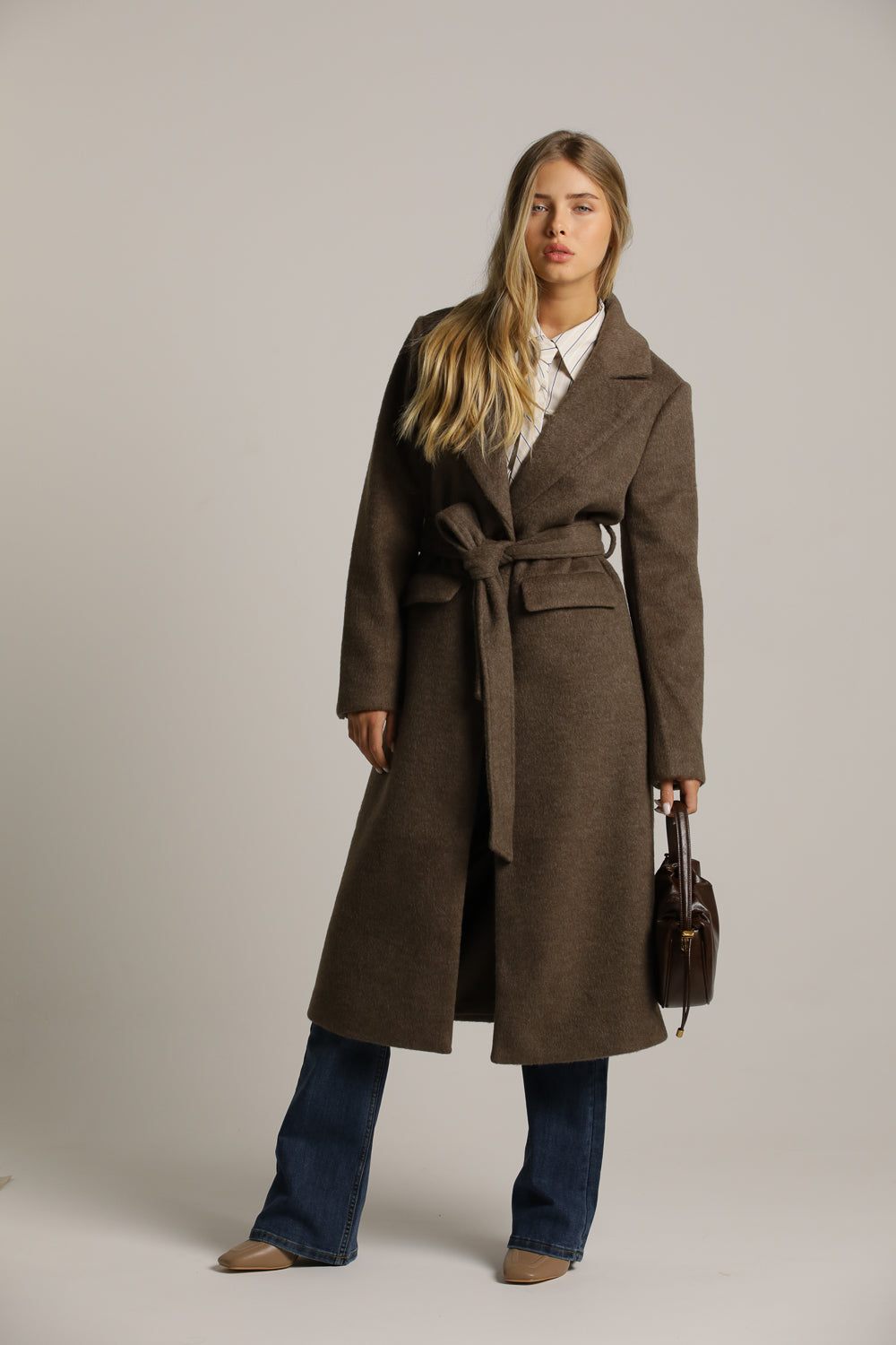 מעיל אלגנטי ארוך במראה צמרי | קנת קול