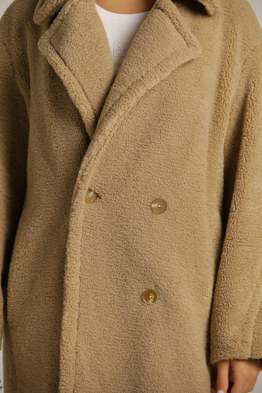 מעיל טדי ארוך במראה פרוותי | קנת קול