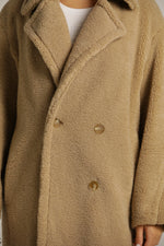 מעיל טדי ארוך במראה פרוותי | קנת קול