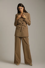 בלייזר בגזרת אוברסייז עם חגורת מותן | קנת קול