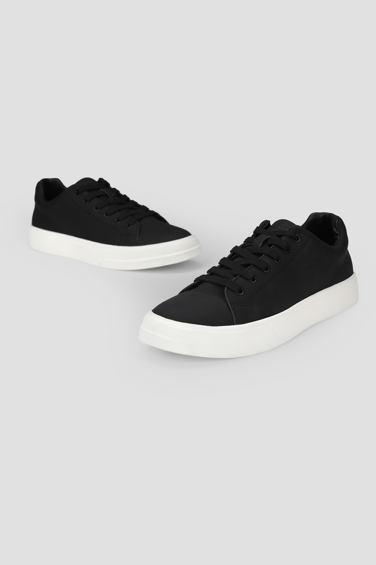 נעלי סניקרס אלגנטיות לגברים | קנת קול