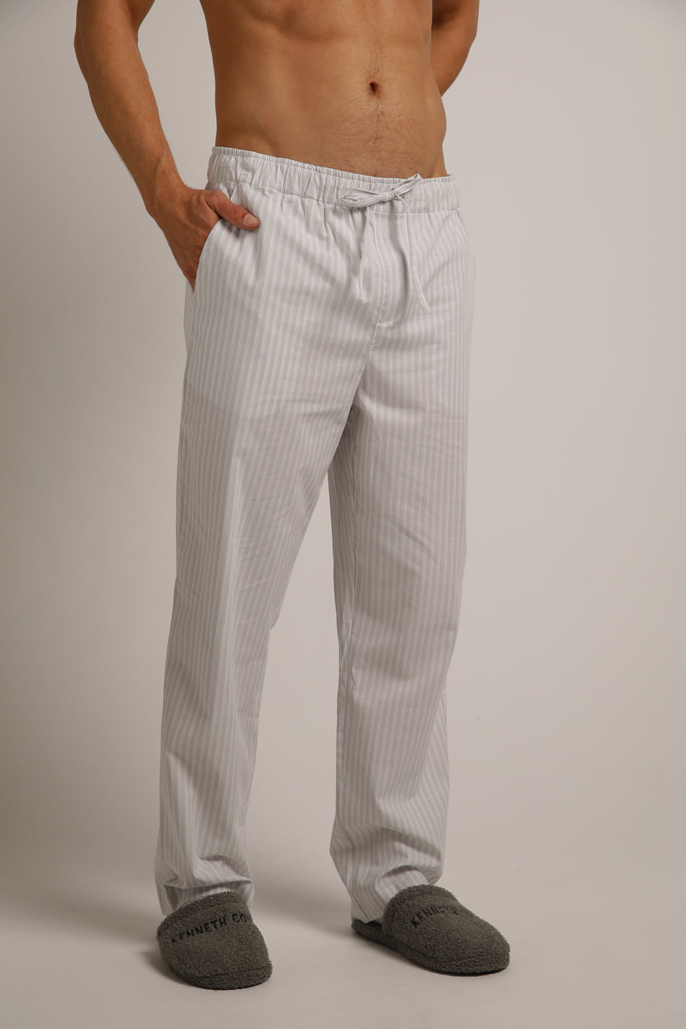 סט פיג'מה מכופתרת ארוכה | קנת קול