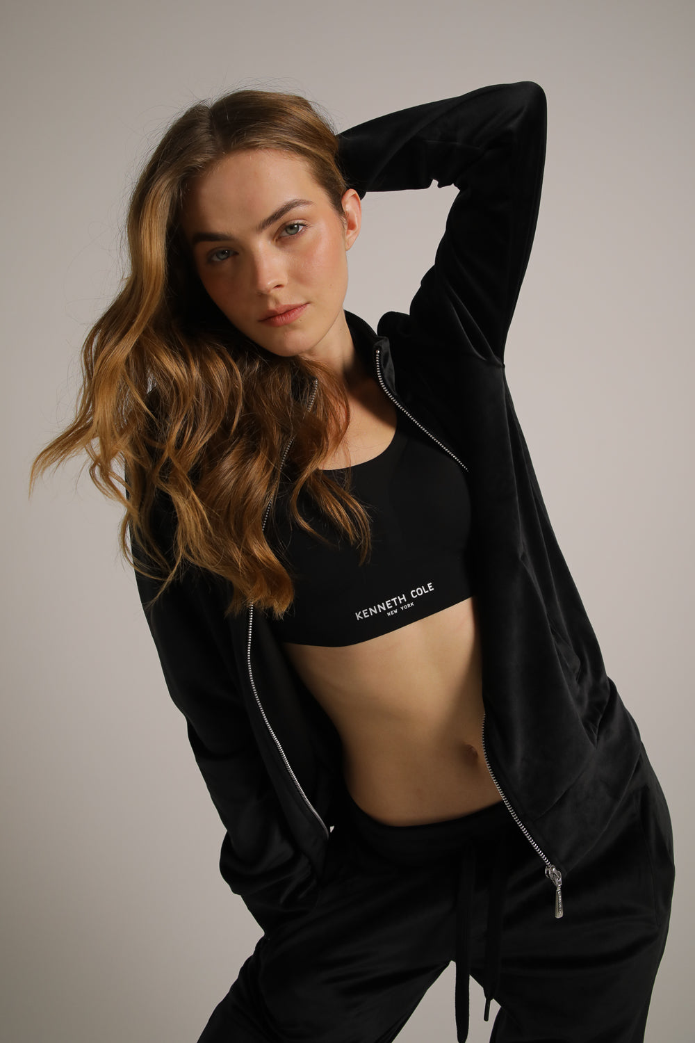 סווטשירט קטיפה עם צווארון | קנת קול