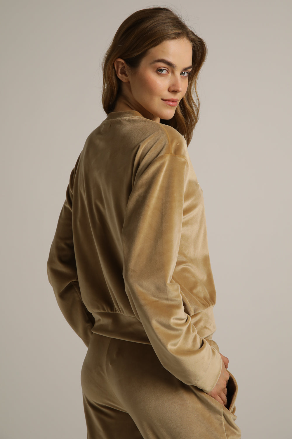 סווטשירט אוברסייז קטיפה | קנת קול