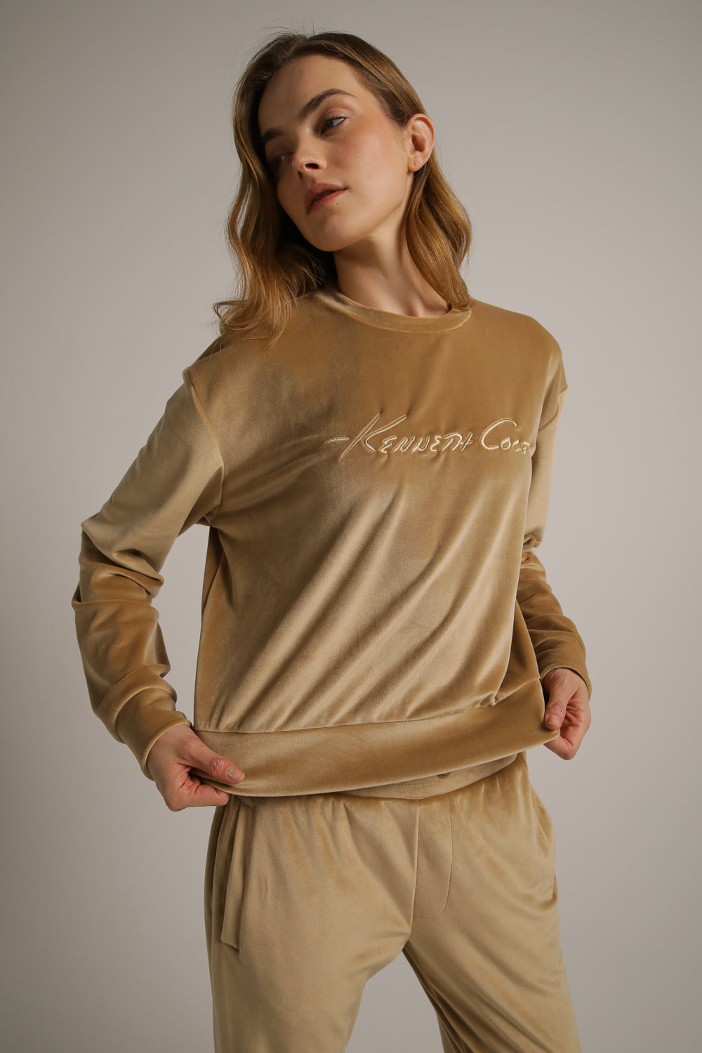 סווטשירט אוברסייז קטיפה | קנת קול