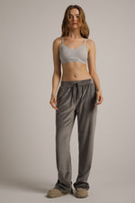 מכנסי טרנינג קטיפה בגזרה ישרה | קנת קול