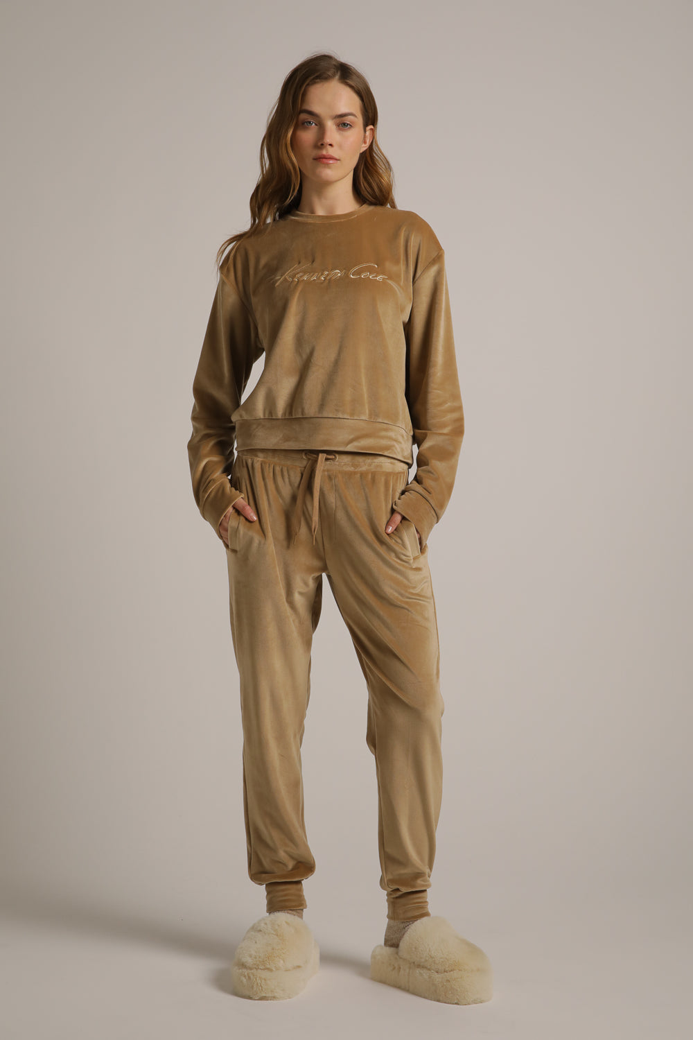 מכנסי טרנינג קטיפה | קנת קול