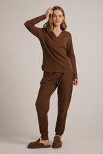 טישירט וואפל ארוכה עם פתח וי | קנת קול